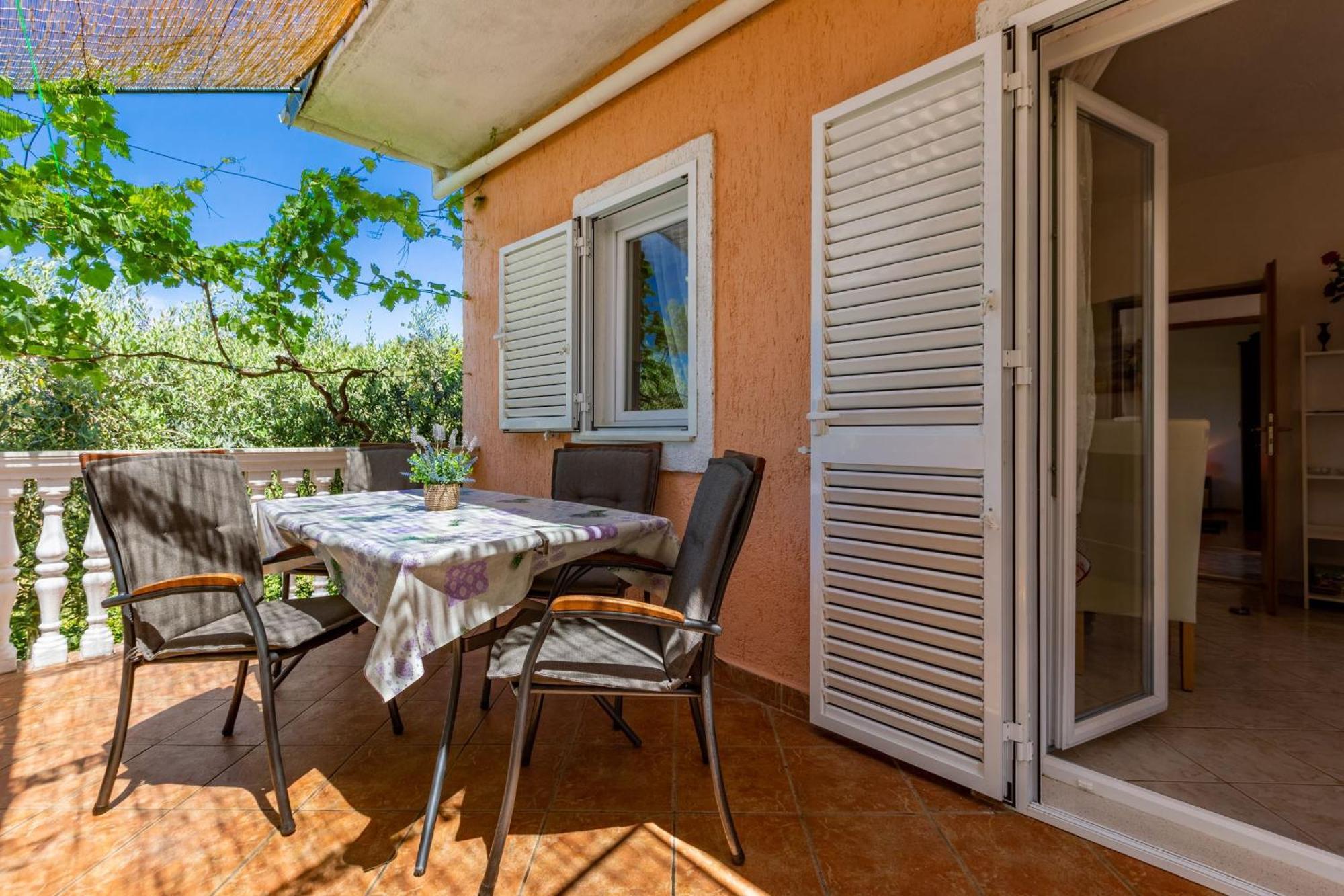 Holiday Home Flora Задар Экстерьер фото