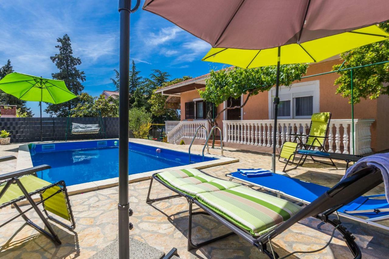 Holiday Home Flora Задар Экстерьер фото